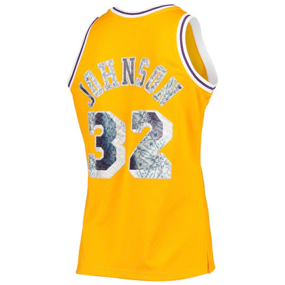 LA.Lakers #32 Magic Johnson Mitchell & Ness 1996-97 Hardwood Classics 75th Anniversary Diamond Swingman Jersey  Gold Stitched American Basketball Jersey UNEC