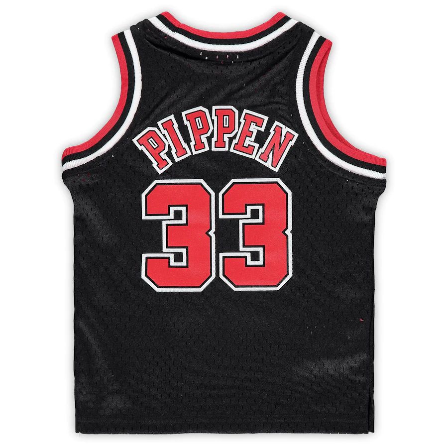 C.Bulls #33 Scottie Pippen Mitchell & Ness Infant Retired Player Jersey Black Stitched American Basketball Jersey UNEC